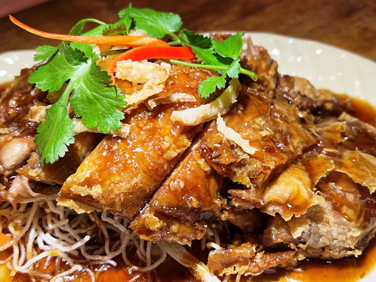 Riverside Thai Restaurant - Ped Makham